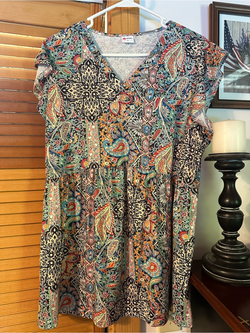 Paisley Print V-Neck Tunic Top in Multi-Color